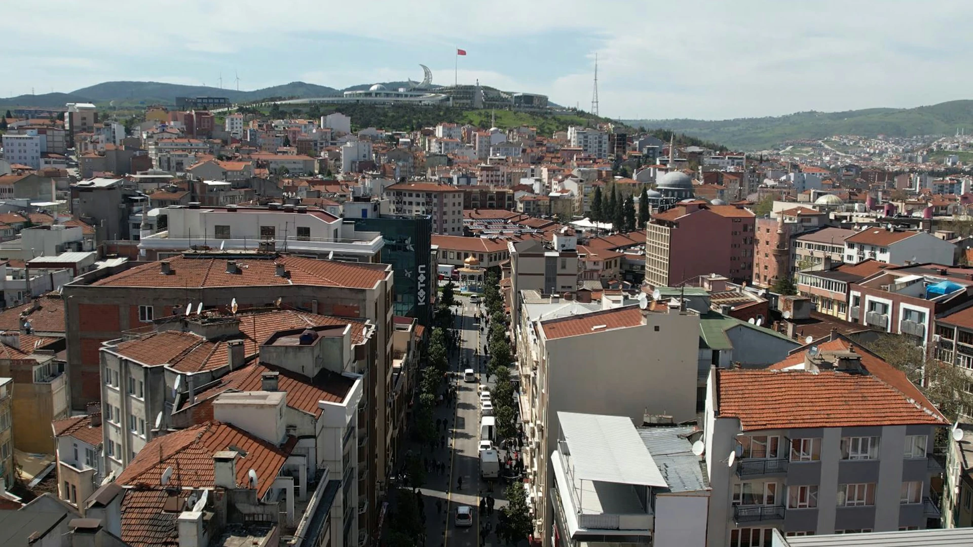 Milli Kuvvetler Caddesi