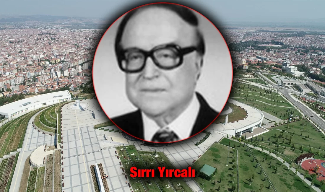 Asıl adı Ahmet Sırrı